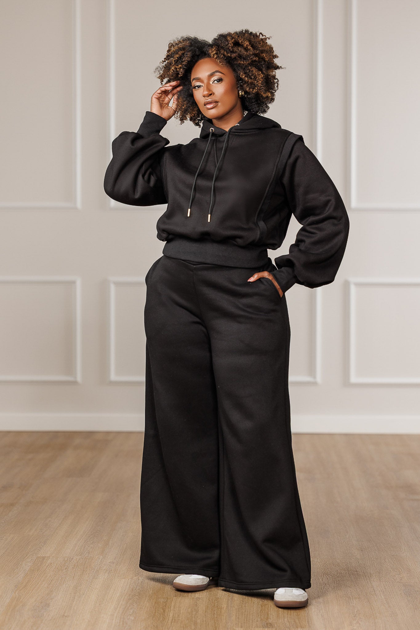 Nolan Fleece Tulip Waistband Pants - Black