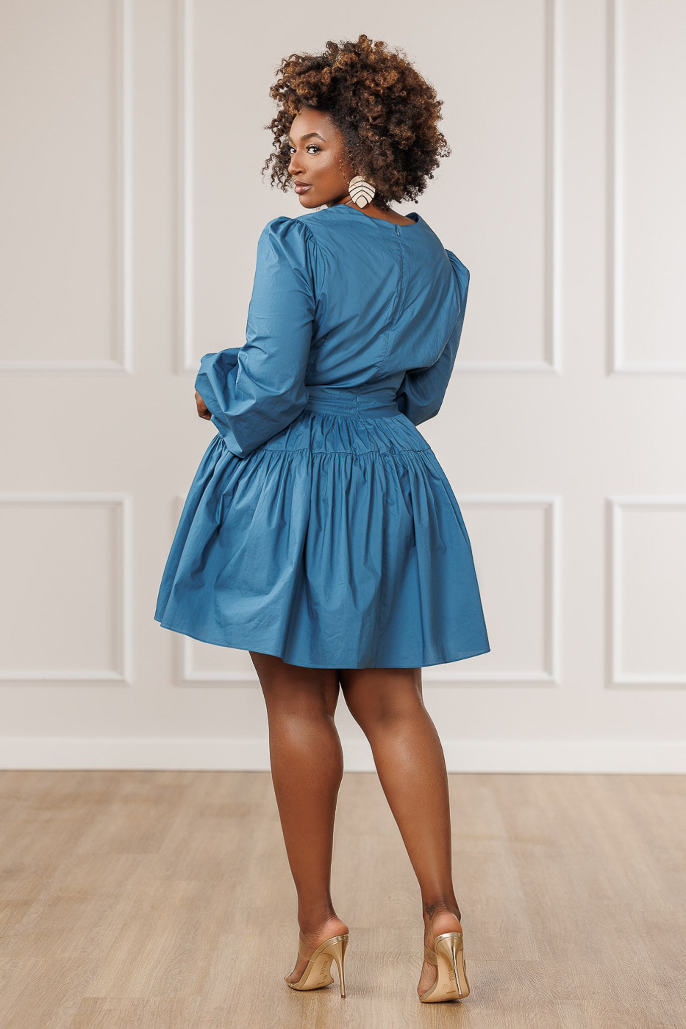 FINAL SALE - Juliette Front Knot Cut-Out Dress - Blue