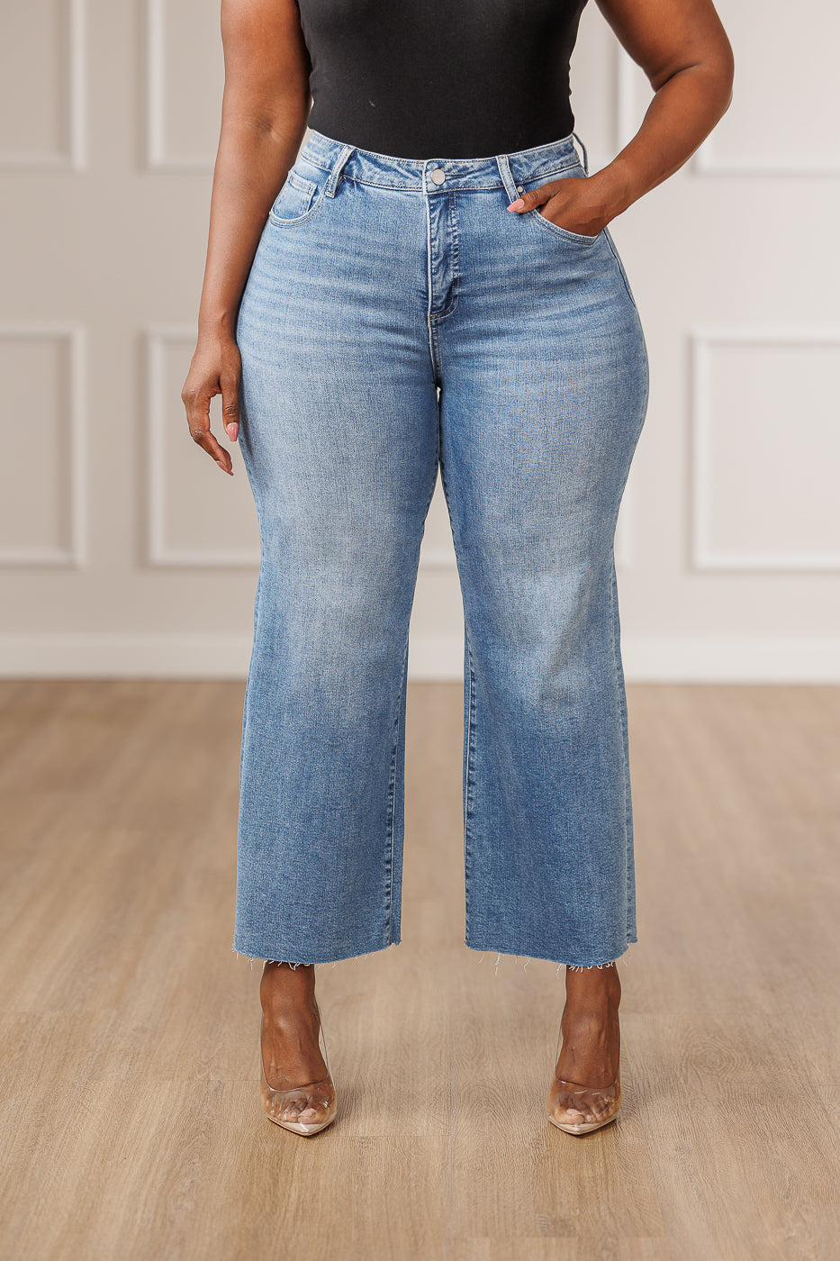 Jesse Wide Leg Raw Hem Jeans