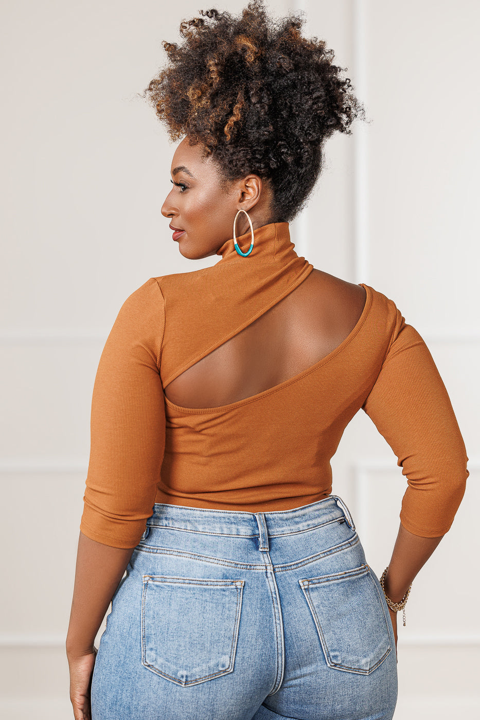 Tamika Cut-Out Bodysuit - Cognac