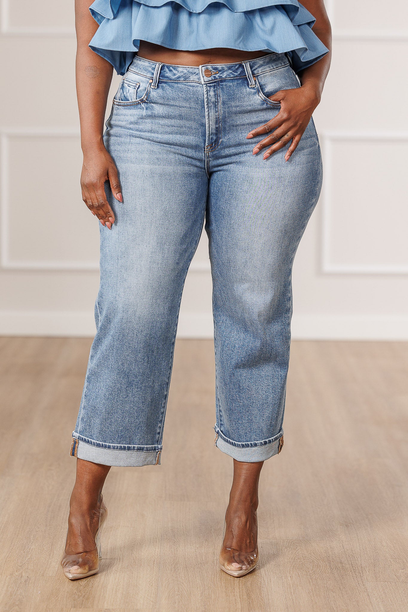 Marcie Boyfriend Ankle Jeans