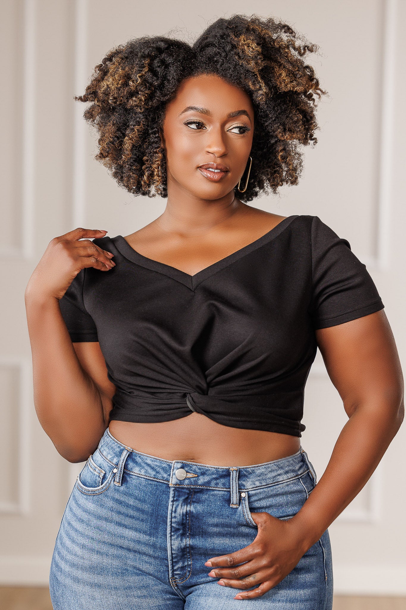Vanna Knot Crop Top - Black
