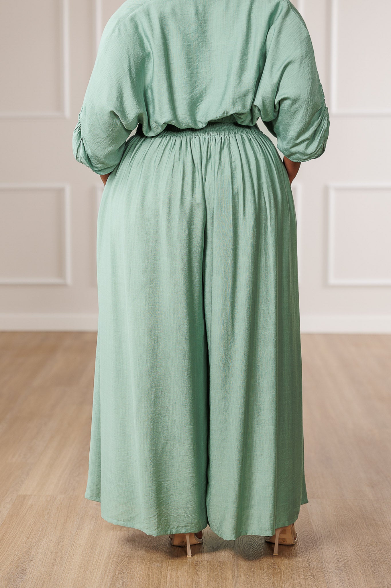 Naveah Wide Leg Pants - Sage