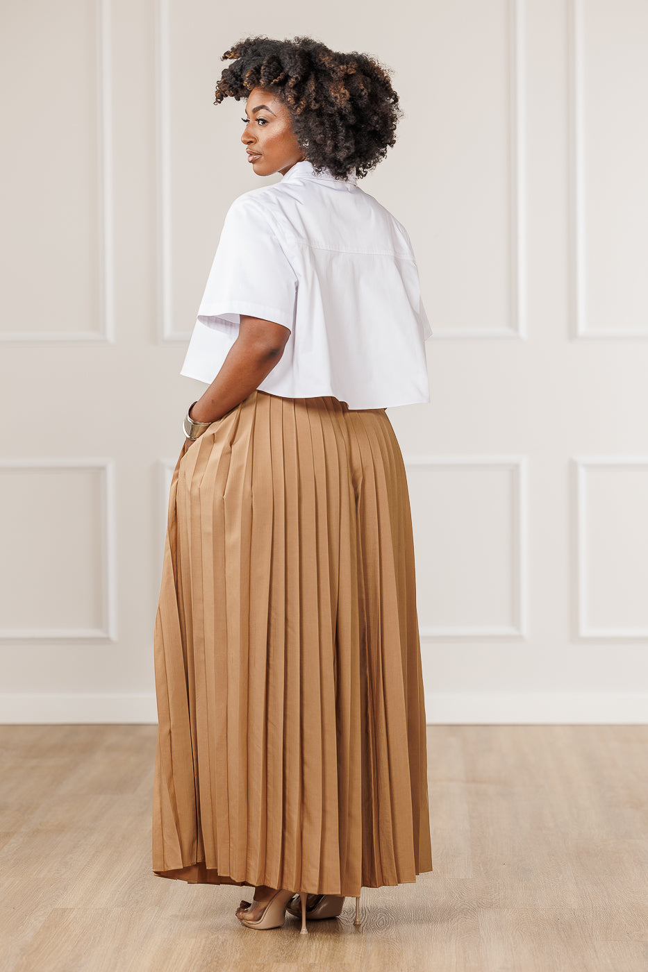 Justina Cropped Collared Top - White