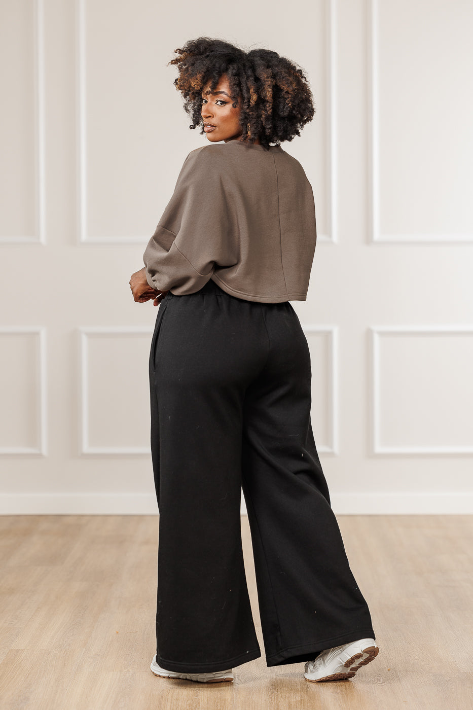 Raylan Fleece Paperbag Waist Pants - Black