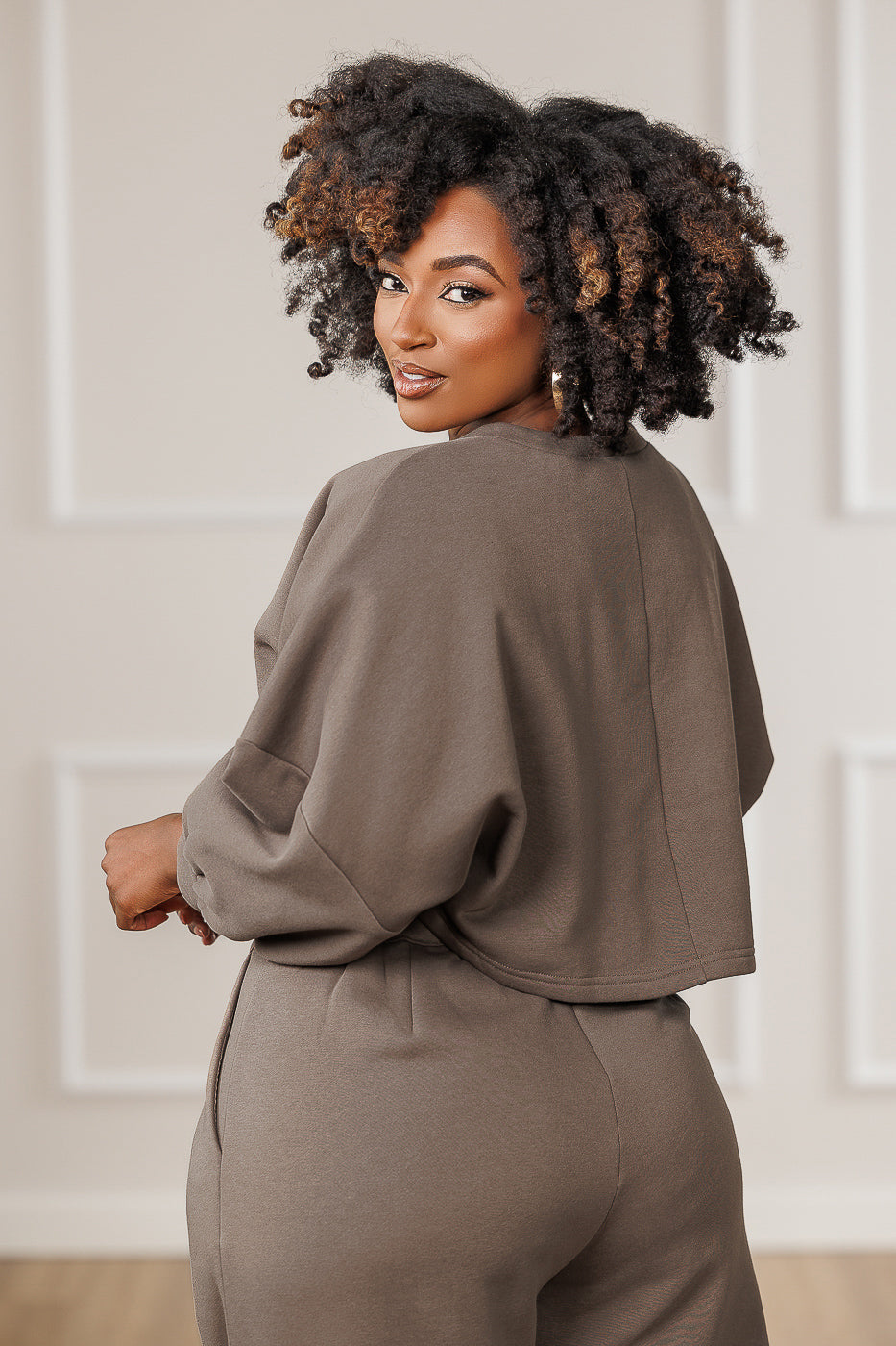 Stellan Fleece Dropped Shoulder Crop Top - Mink