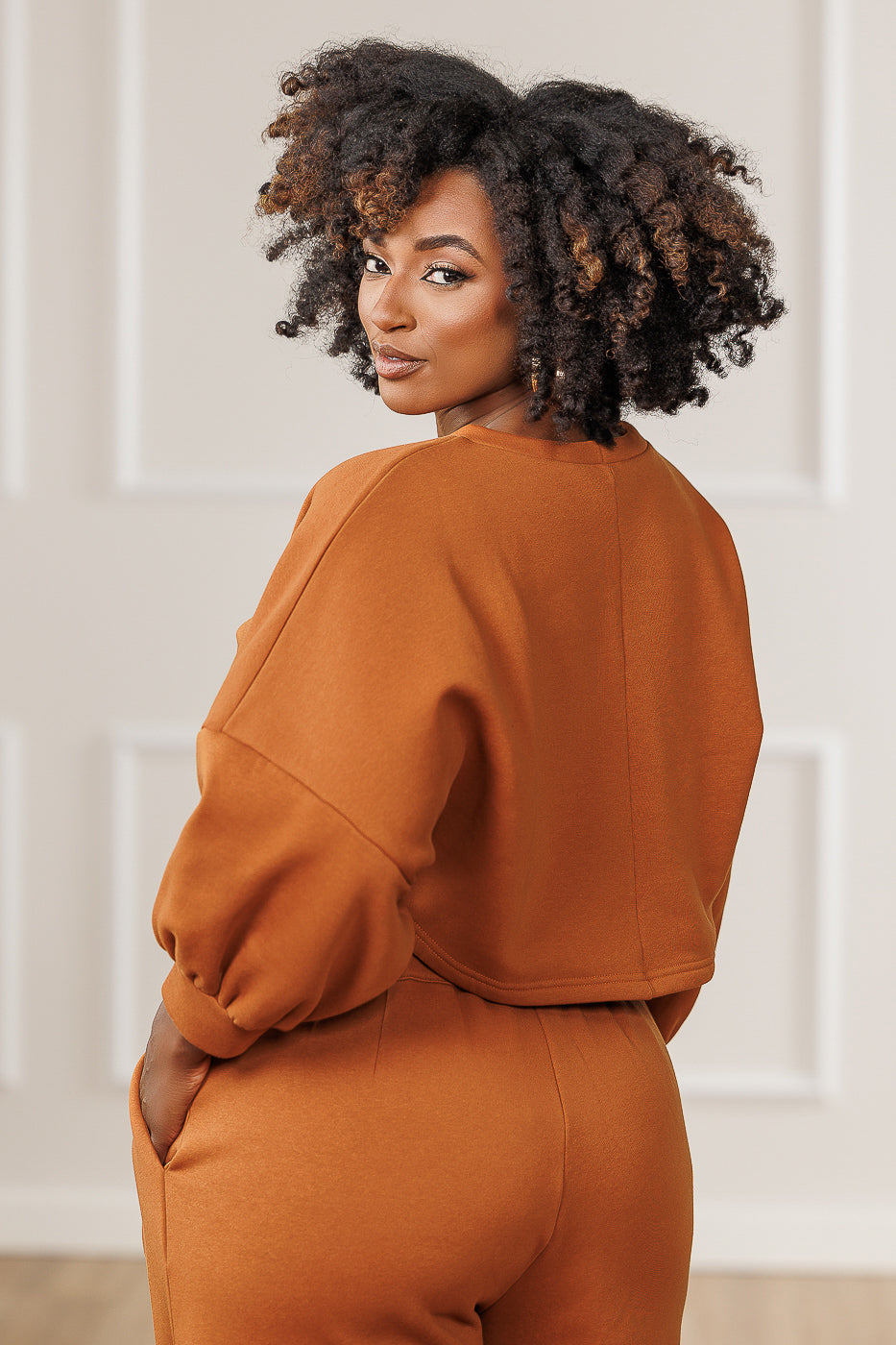 Stellan Fleece Dropped Shoulder Crop Top - Cognac
