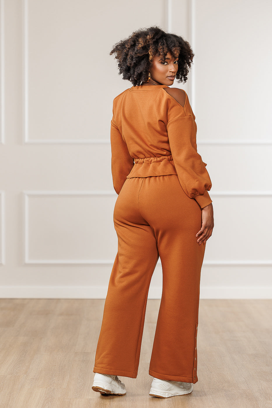 Leila Fleece Wide Side Snaps Pants - Cognac