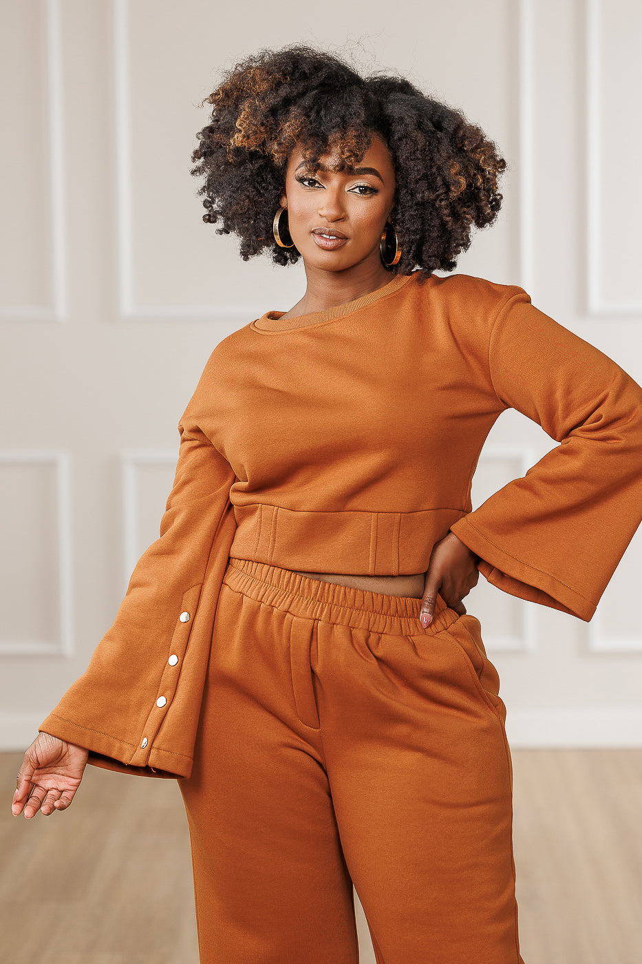 Bexley Fleece Button Sleeve Crop Top - Cognac