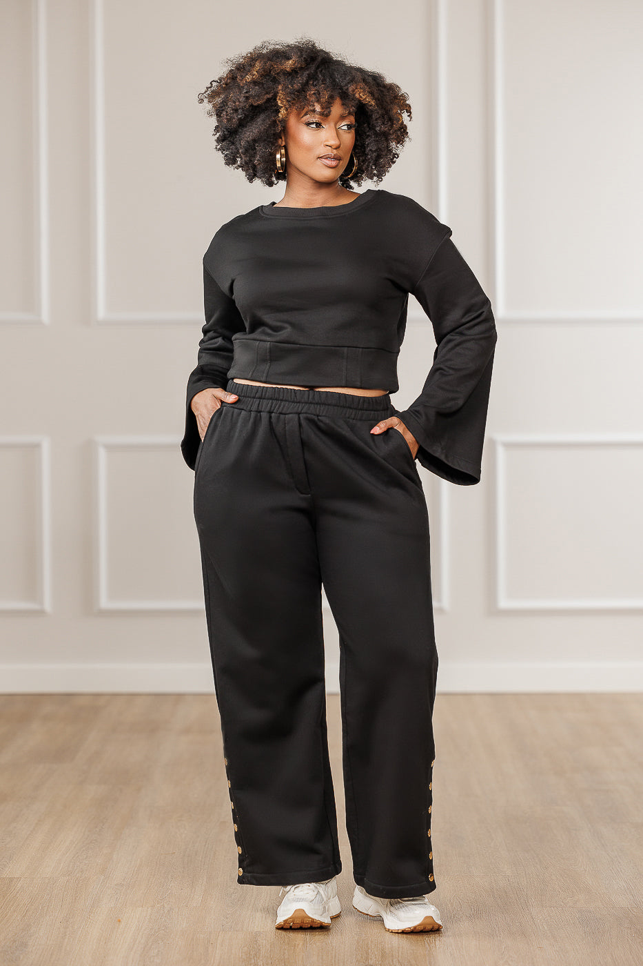 Leila Wide Side Snaps Pants - Black