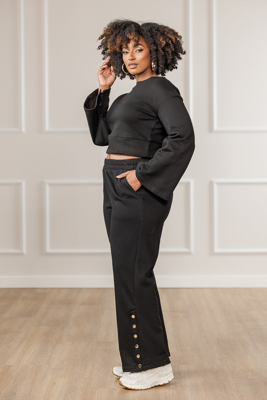 Leila Wide Side Snaps Pants - Black