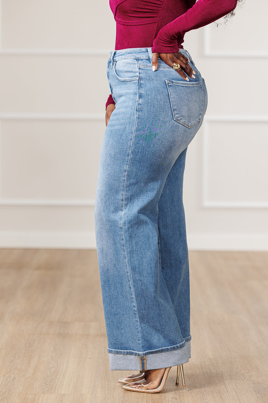 Sadie Wide Cuffed Straight Jeans