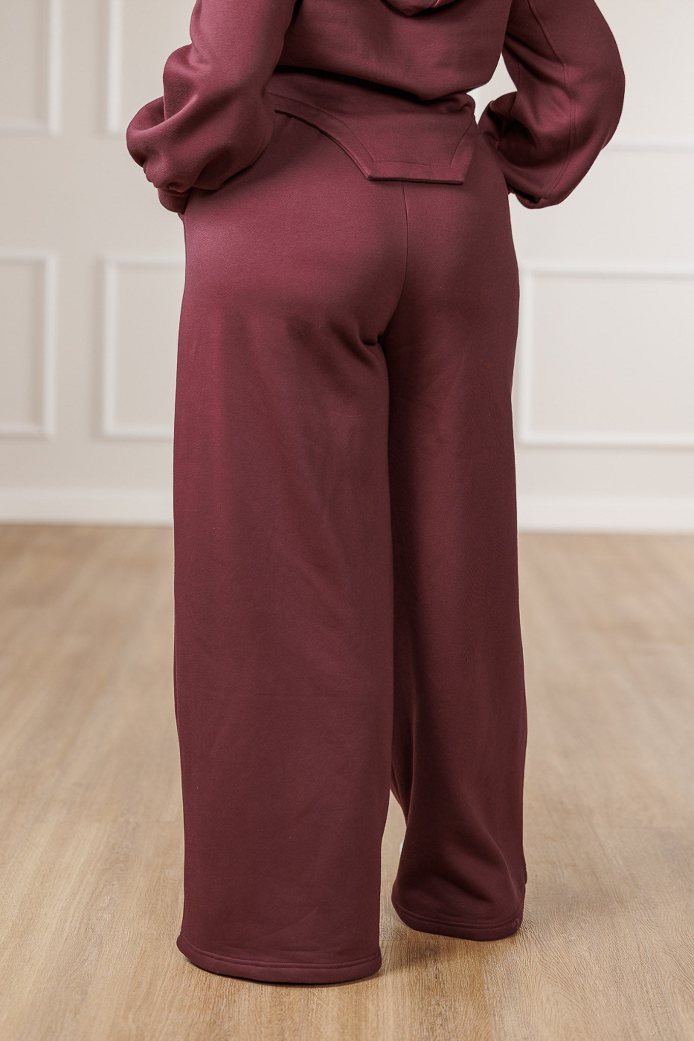 Nolan Fleece Tulip Waistband Pants - Maroon