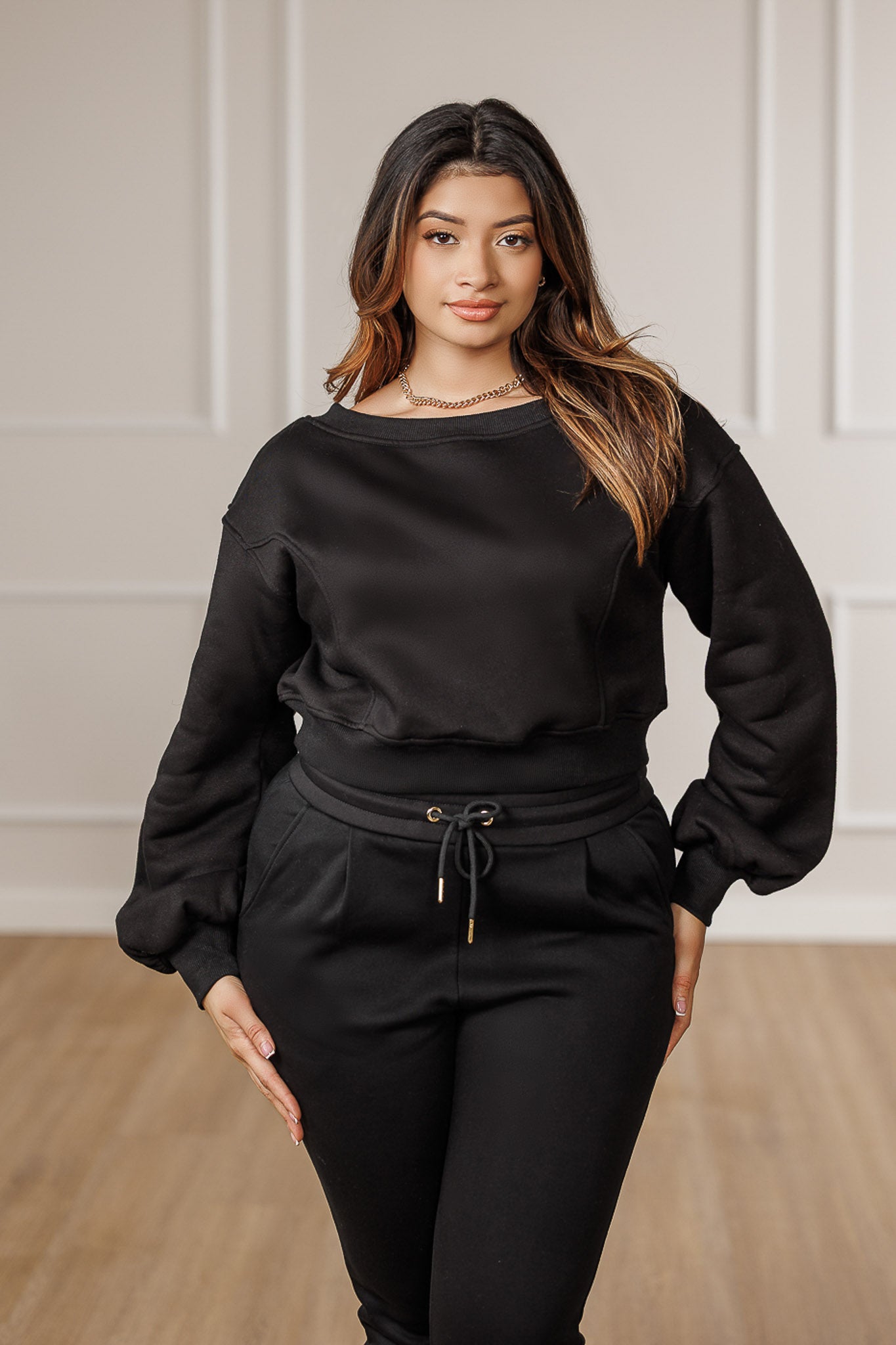 Izra Fleece Open Back Sweatshirt - Black