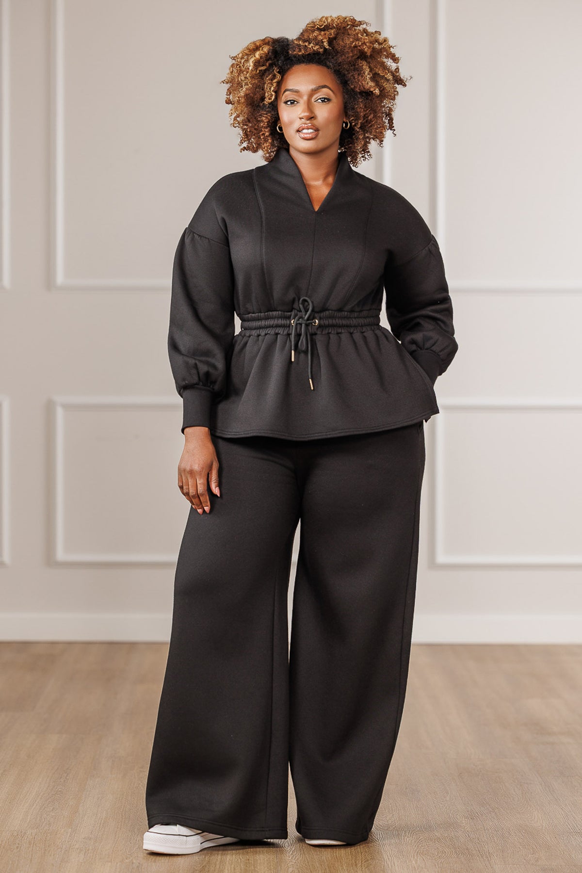 Nolan Fleece Tulip Waistband Pants - Black