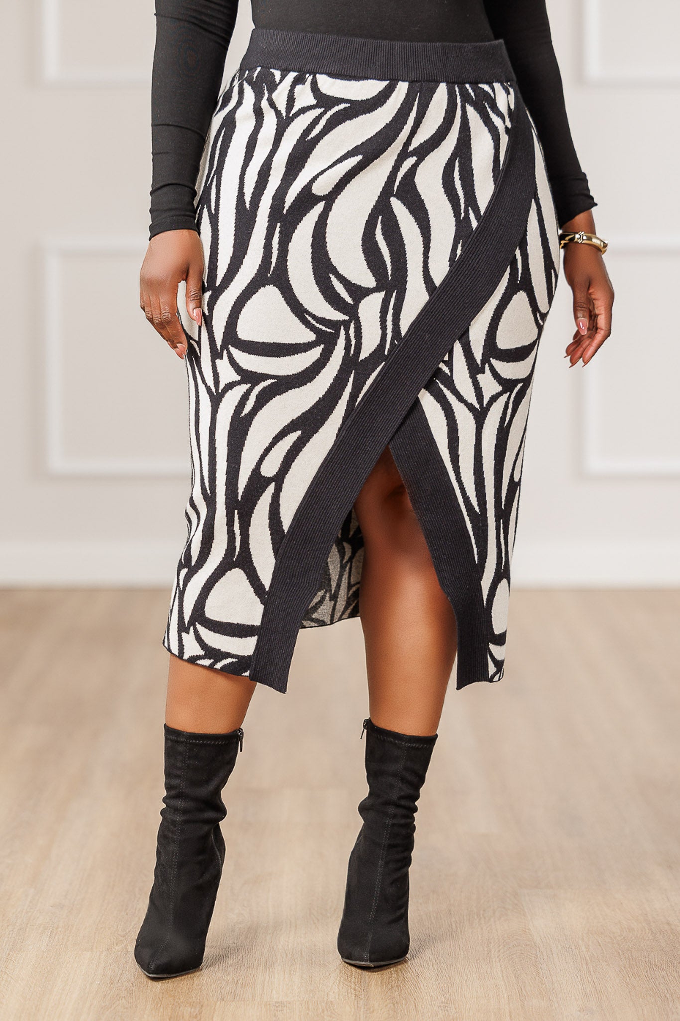 Aston Mosaic Knit Slit Skirt - Black